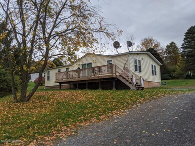 139 Butternut St, Kunkletown, PA 18058 - photo 2