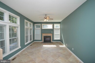 9915 Bagpipe Ct, Bristow, VA 20136 - photo 3