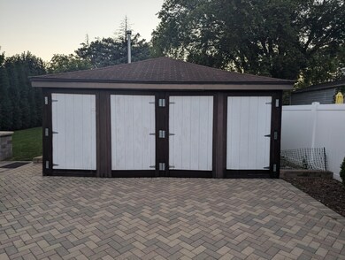 572 S 5th Ave, Des Plaines, IL 60016 - photo 5