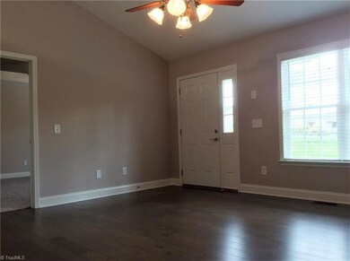 714 Skycrest Country Rd, Asheboro, NC 27205 - photo 2