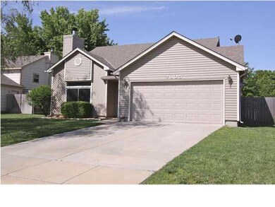NEWER VINYL SIDING AND ROOF