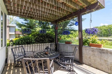 372 Chatham Cir unit 372, Warwick, RI 02886 - photo 4