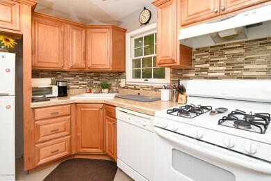 123 Havemeyer Place, Greenwich, CT 06830 - photo 7