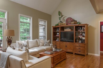 3832 Windtree Dr.