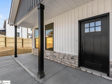 367 College St, Spartanburg, SC 29303 - photo 3