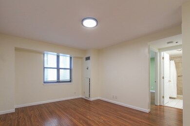 The Parkside unit 406, Boston, MA 02111 - photo 6