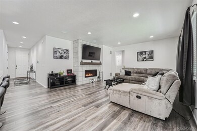 21716 E Stanford Cir, Aurora, CO 80015 - photo 6