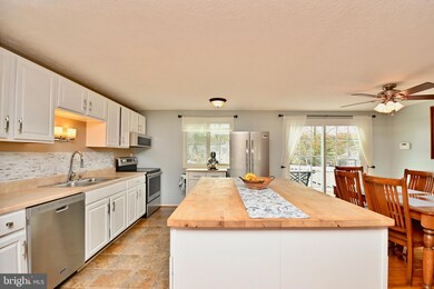 4302 Rolling Stone Way, Alexandria, VA 22306 - photo 5