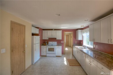 3619 Joshua Way SE, Olympia, WA 98501 - photo 6