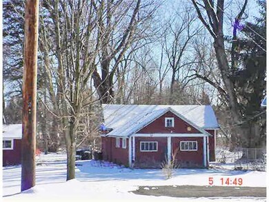 Parking Lot/Garage