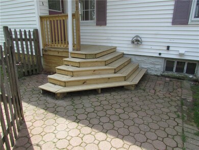 64 Woonsocket Hill Rd, North Smithfield, RI 02896 - photo 3