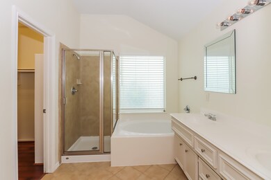 6010 Fulton Meadows Ln, Houston, TX 77092 - photo 4