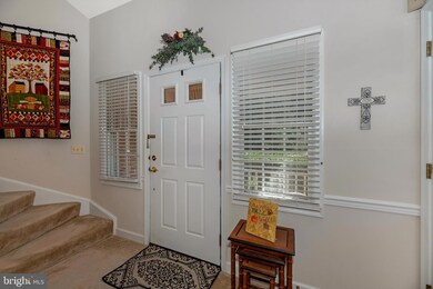 110 Charleston Ln, Frederick, MD 21702 - photo 4