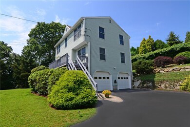 127 Crest Ave, Wakefield, RI 02879 - photo 4