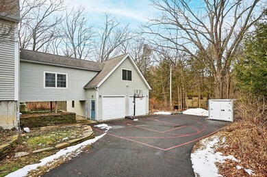 130 Coles Meadow Rd, Northampton, MA 01060 - photo 3