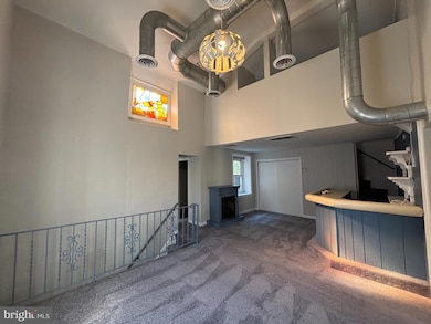 112 Grape St, Philadelphia, PA 19127 - photo 2