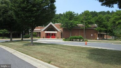 1640 Woodtree Ct W, Annapolis, MD 21409 - photo 3