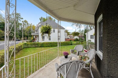 11 Bruce St, Schenectady, NY 12302 - photo 4