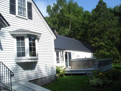 Rear Deck & Hot Tub
