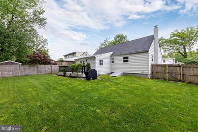 513 Fern Ave, Woodbury, NJ 08096 - photo 2