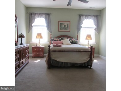 376 Brittany Ct, Souderton, PA 18964 - photo 7