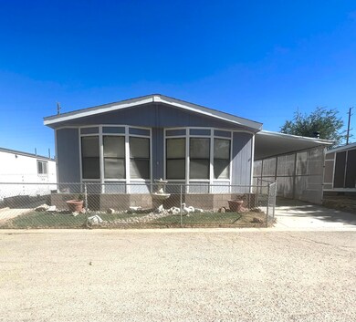 4568 W Rosamond Blvd unit 11, Rosamond, CA 93560 - photo 3