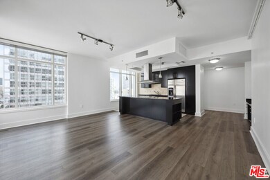 717 W Olympic Blvd unit 1903, Los Angeles, CA 90015 - photo 3