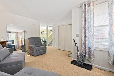 2 Meadowbrook Ct, Oxford, MA 01540 - photo 4