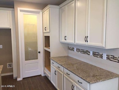 239 Kitchen 2