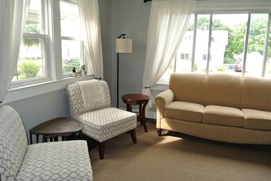 1036 Aberdeen St NE, Grand Rapids, MI 49505 - photo 5