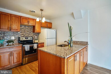 4 Sparrow Valley Ct, Montgomery Village, MD 20886 - photo 7