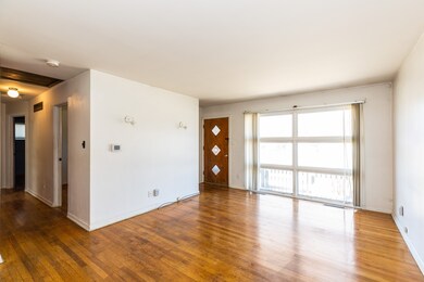 17614 Wentworth Ave, Lansing, IL 60438 - photo 7