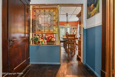 1534 N 5th St, Stroudsburg, PA 18360 - photo 6