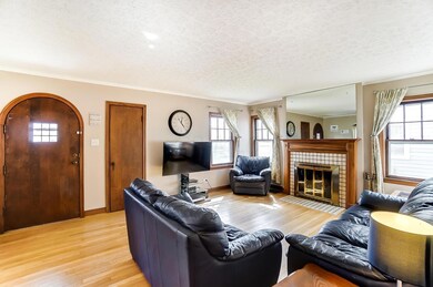 705 Chestershire Rd, Columbus, OH 43204 - photo 6