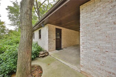 2327 W Columbia St, Allentown, PA 18104 - photo 4