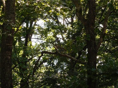 9 Davis Cir, Bella Vista, AR 72715 - photo 2