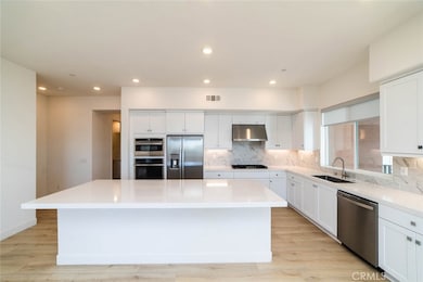 155 Baluster, Irvine, CA 92618 - photo 3