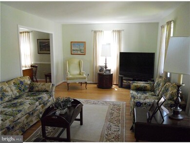 35 Schoolhouse Dr, Medford, NJ 08055 - photo 2