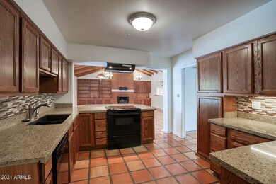 6048 N 16th Ave, Phoenix, AZ 85015 - photo 5