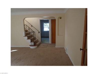 17309 Mapleboro Ave, Maple Heights, OH 44137 - photo 5