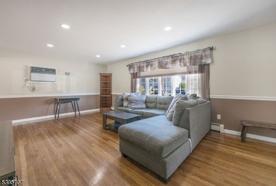 48 Willow Way, Wanaque, NJ 07465 - photo 2