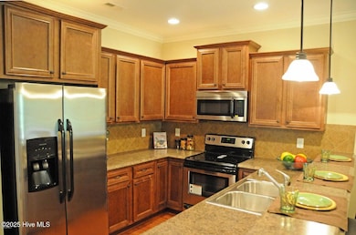 1632 Cambria Dr unit A, Greenville, NC 27834 - photo 3