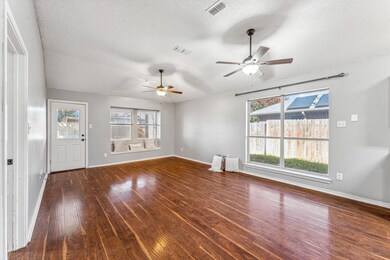 304 Odell St, Cleburne, TX 76033 - photo 5