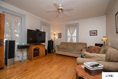 518 College Ave, Lincoln, IL 62656 - photo 7