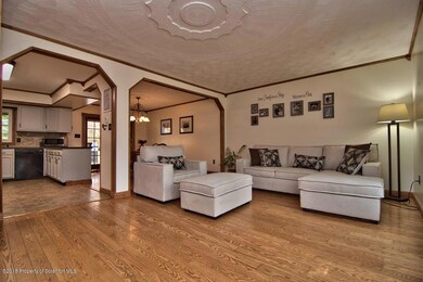 207 Wilson Dr, Roaring Brook Township, PA 18444 - photo 5