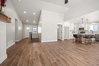 9310 N 5600 W unit 4, Elwood, UT 84337 - photo 6