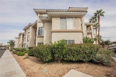 7155 S Durango Dr unit 110, Las Vegas, NV 89113 - photo 4