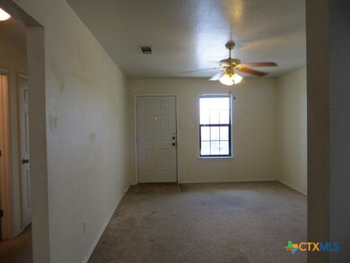 405 Bermuda unit D, Copperas Cove, TX 76522 - photo 3