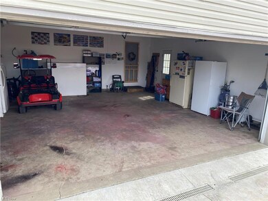 2 Car Garage
