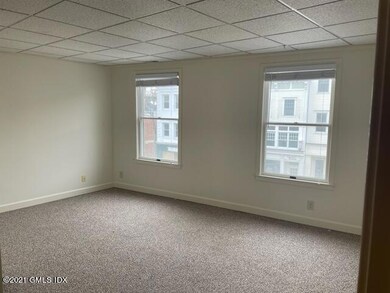 401 Greenwich Ave unit 3A, Greenwich, CT 06830 - photo 3